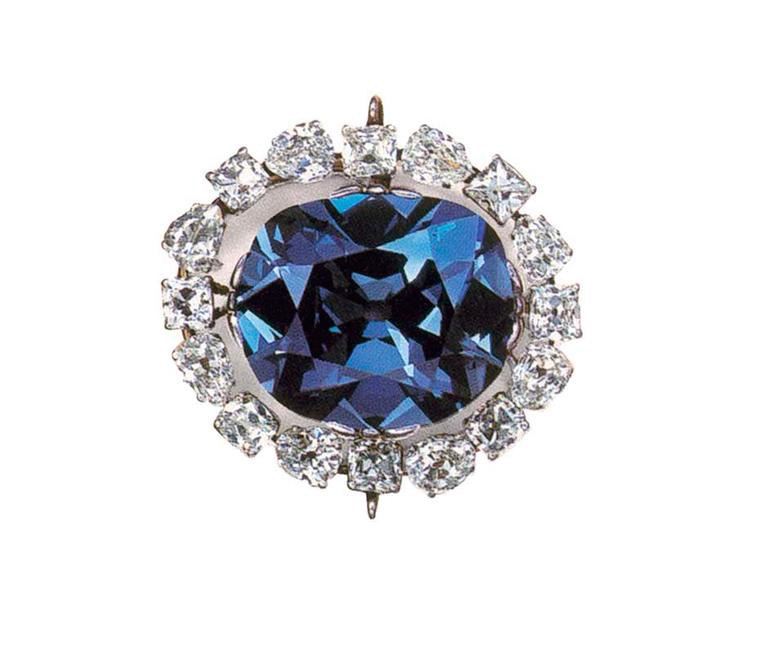 Described as "the most famous diamond in the world", the 45.52ct deep-blue Hope Diamond, which was in Cartier's ownership in the early 1900s, is now on display at the Smithsonian Museum in Washington, DC.