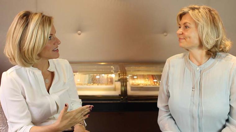 Bec Astley Clarke and Maria Doulton casually chat within the Astley Clarke London boutique, found within a quintessentially London Mews; The perfect place for a British luxury jewellery boutique.