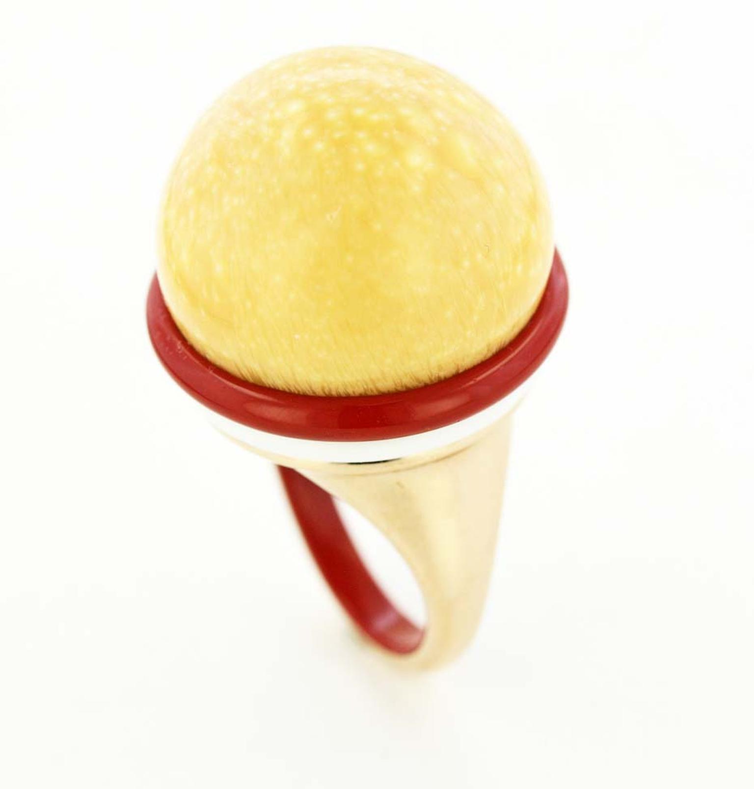 Taffin Melo melo pearl, red ceramic, white ceramic and rose gold ring.