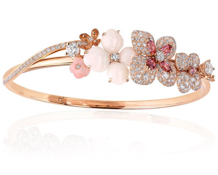 Chaumet Hortensia bracelet in pink gold with rubies, pink sapphires, rhodolite garnets, red and pink tourmalines.