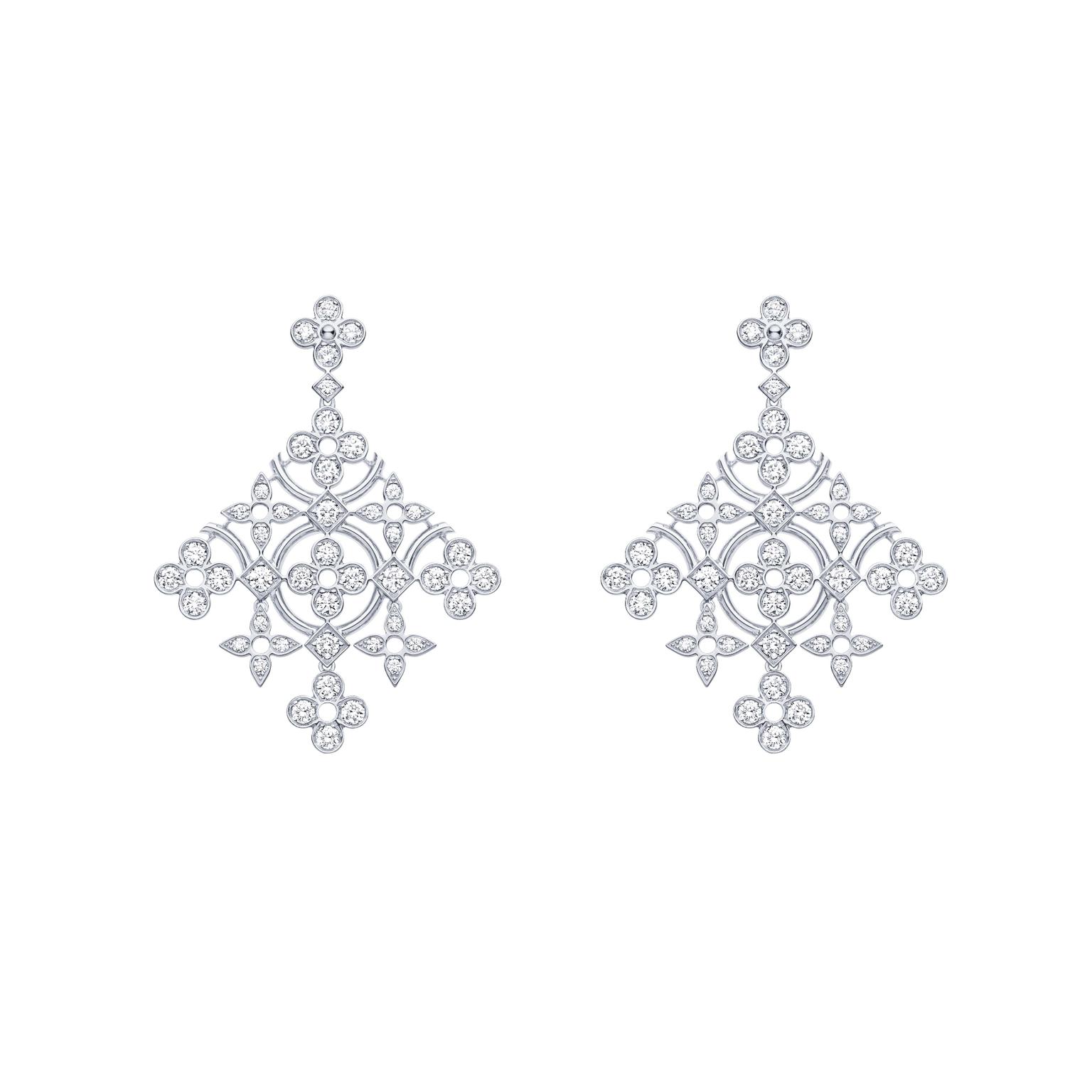 Louis Vuitton Dentelle de Monogram diamond earrings in white gold.