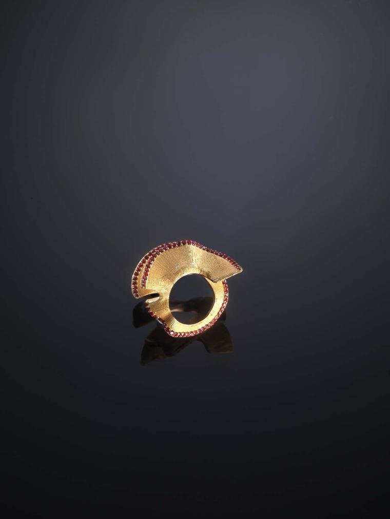 Gold ring from the Luz Camino Pencil Shavings collection with fire sapphires.