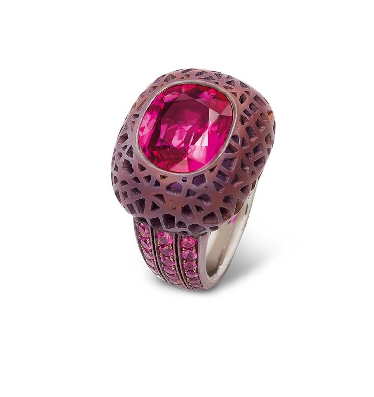 Hemmerle Burmese ruby ring surrounded by rubies set in copper and white gold.