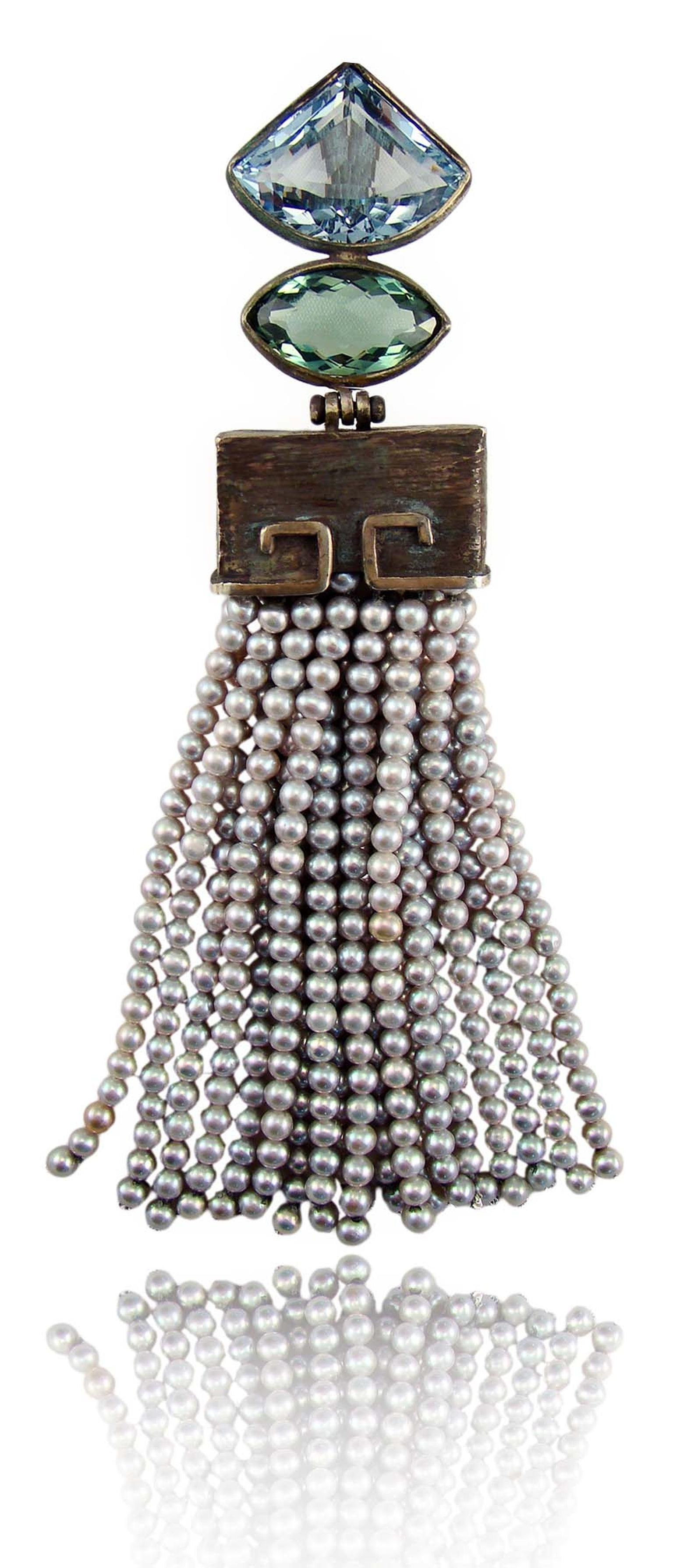 Corrado Giuspino fringe brooch featuring gray pearls, blue topaz and prasiolite.