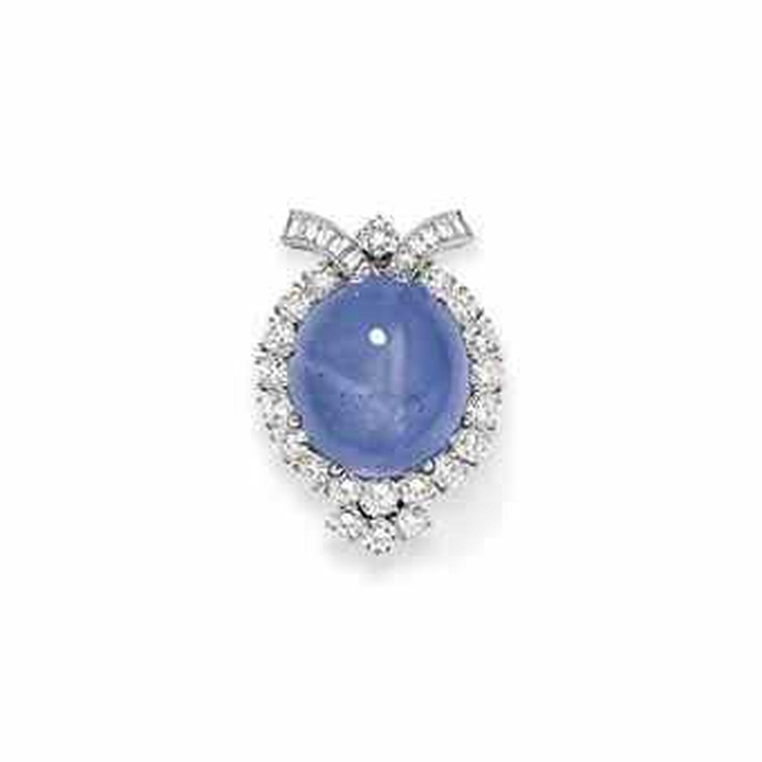 This Van Cleef & Arpels star sapphire and diamond brooch sold at Christie’s for $32,000 in 2013.