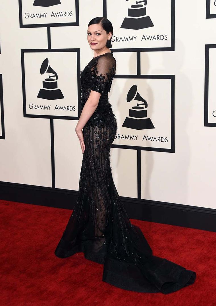 British singer Jessie J was on trend with her red carpet jewelry, accessorising her elegant black gown with a Sutra diamond and black gold ear cuff at the 57th Annual Grammy Awards in Los Angeles, California.