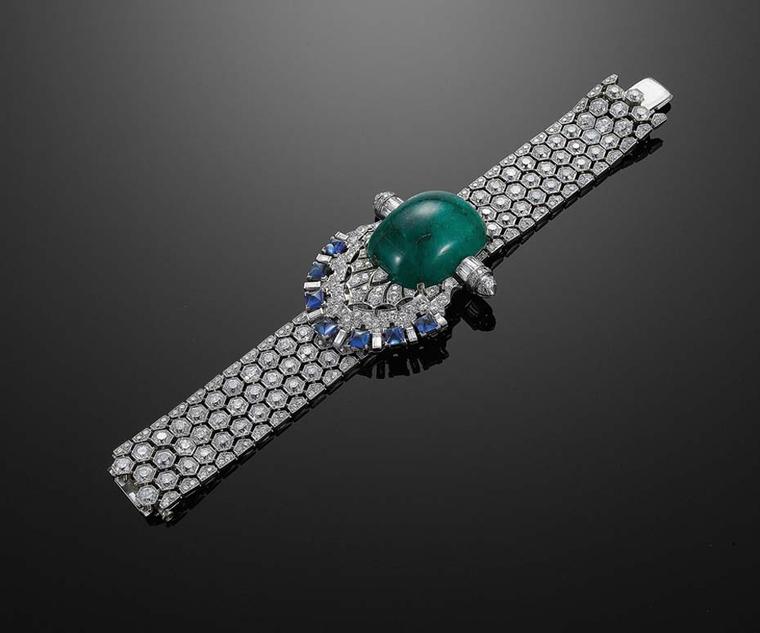 Actress Maggie Gyllenhall wore this impressive, 1950s style, old mine diamond honeycomb bracelet with converted components by Fred Leighton to the 2010 Oscars. Set with a cabochon emerald, sugarloaf sapphires and diamonds, it oozes vintage Hollywood glamo
