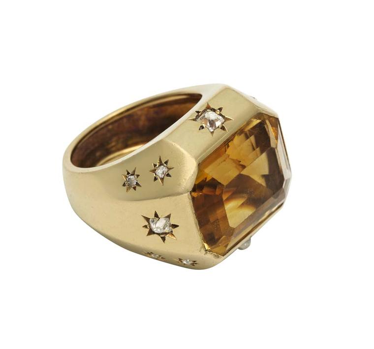 Suzanne Belperron 'Modele Facette' ring in gold and diamonds, part of a demi-parure that includes a matching brooch, circa 1932 - part of Paddle8's auction curated by Solange Azagury-Partridge. Estimate: £40,000-£60,000. To bid now, follow the link in the