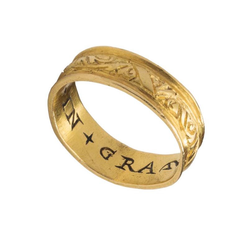Gold posy ring with the words "Prenes en Gras" inscribed on the inside. Curator C. Griffith Mann has selected the best examples dating from classical antiquity, the Byzantine Empire, the Middle Ages and the Renaissance and has displayed them together with