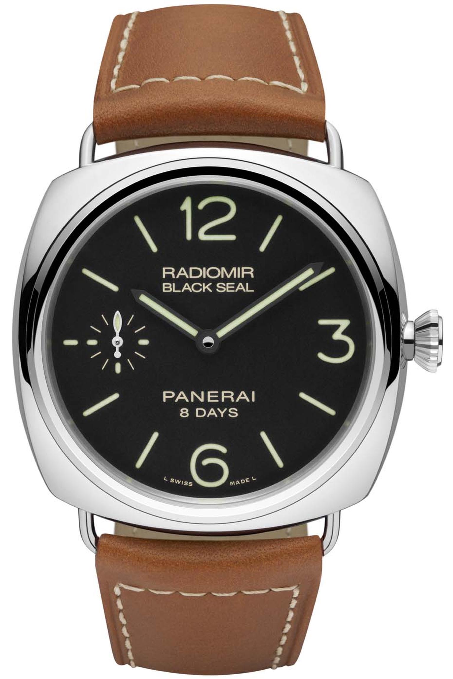 Panerai Radiomir Black Seal 8 Days Acciaio has been equipped with calibre P.5000, Panerai's muscle movement with an impressive eight-day power reserve, and pays homage to the Gamma Group of Italian frogmen from WWII.