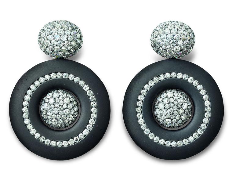 Hemmerle-earrings-iron-black-finished-silver-white-gold-old-cut-diamonds-0334_12