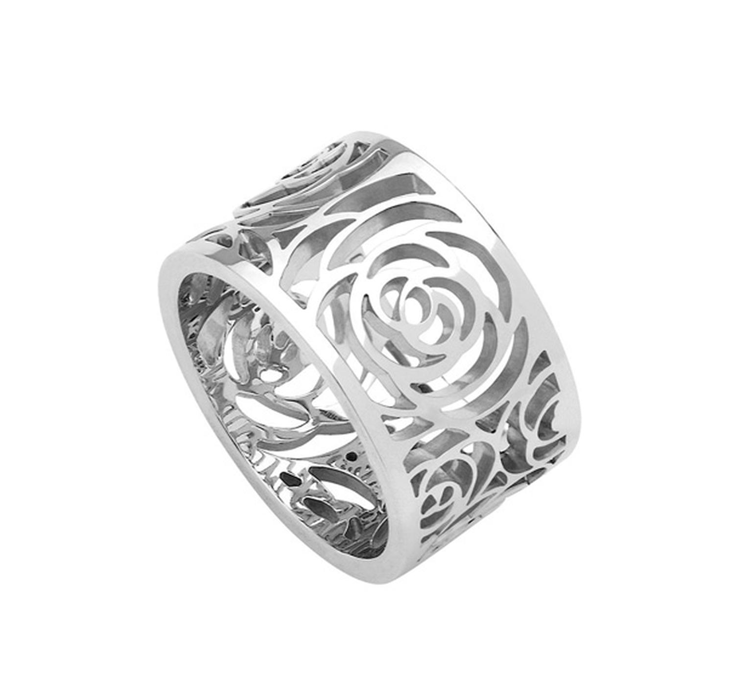 Chanel Camelia white gold Ajoure ring