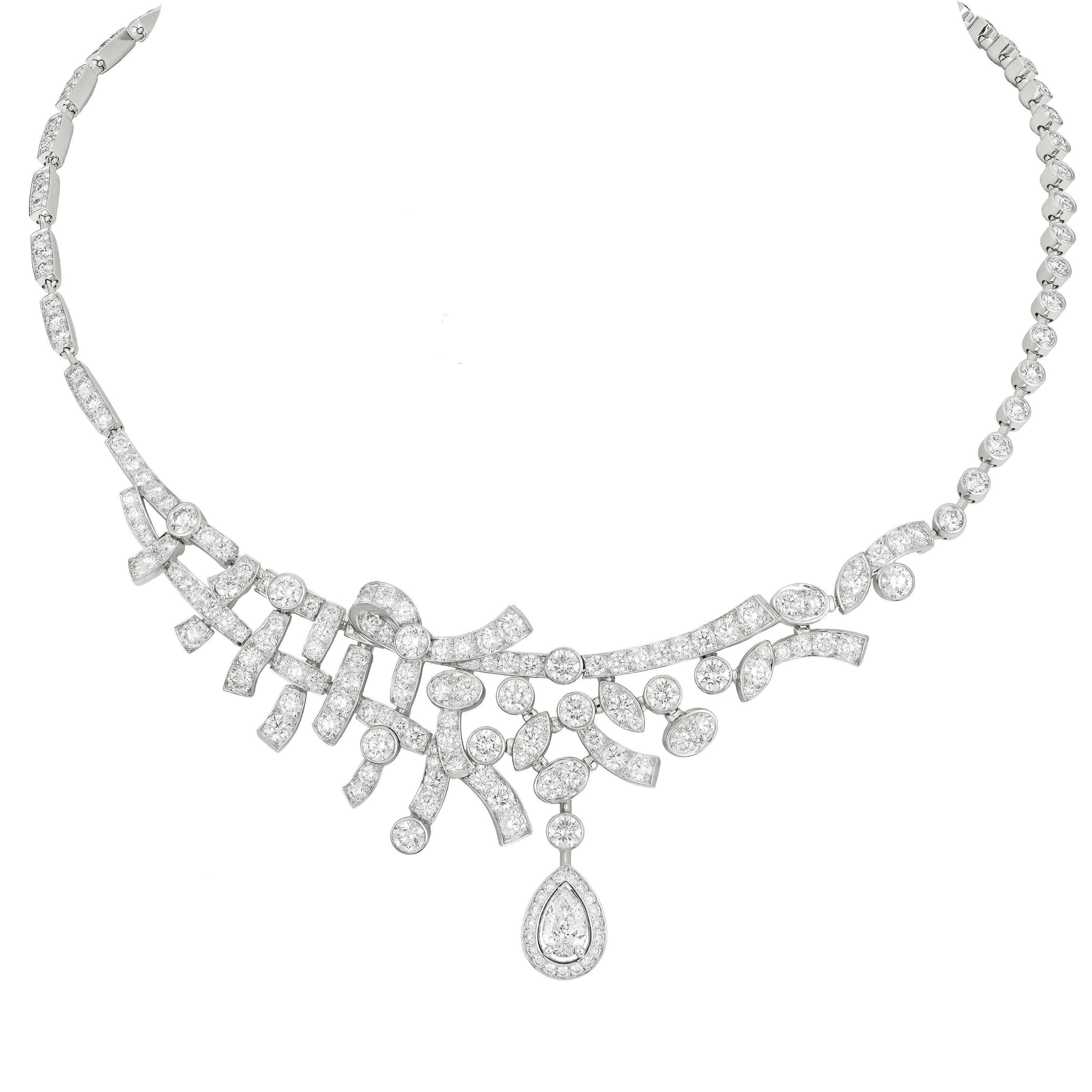 Chanel store ruban necklace