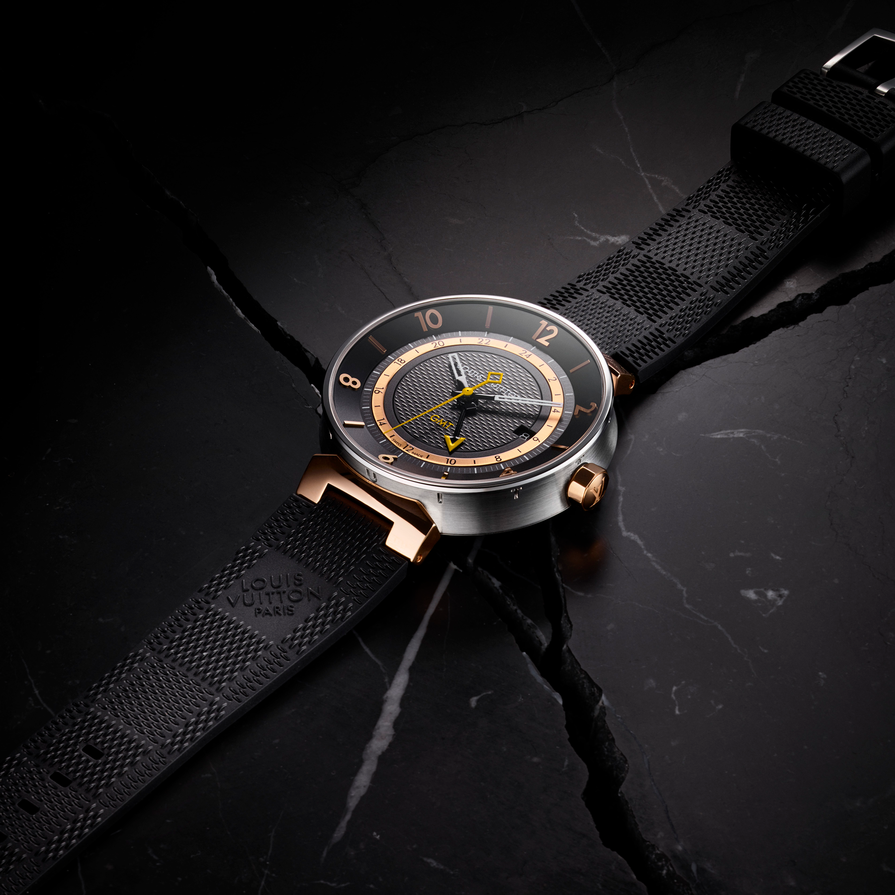 3-louis-vuitton-tambour-moon-