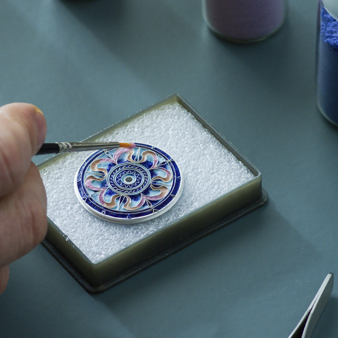 Deguiret:  the art of Georgian cloisonné enamel with the precision of Swiss ...