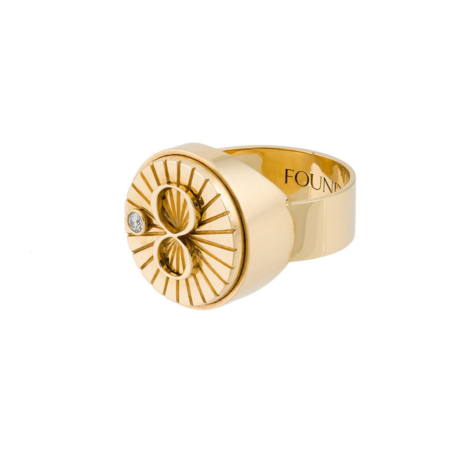 Foundrae Karma signet ring