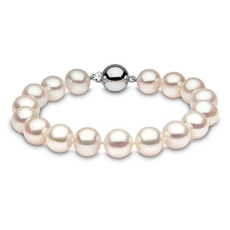 Yoko London pearl bracelet with 10-11mm Freshwater pearls