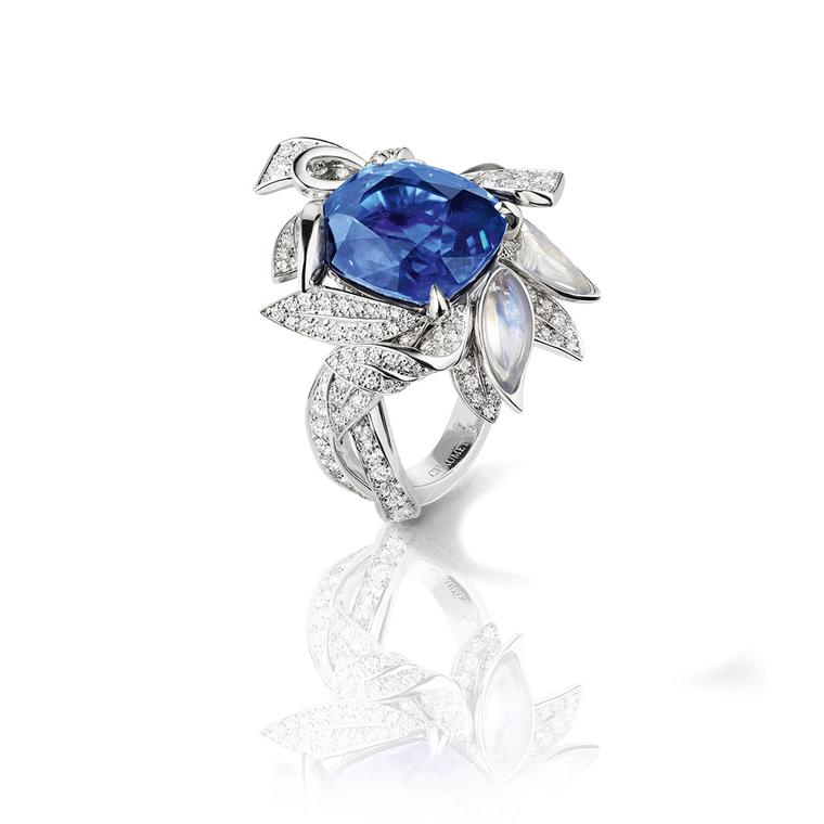 La Nature de Chaumet Firmament Apollinien laurel ring in white gold, set with a 10.25ct sapphire, moonstones and diamonds