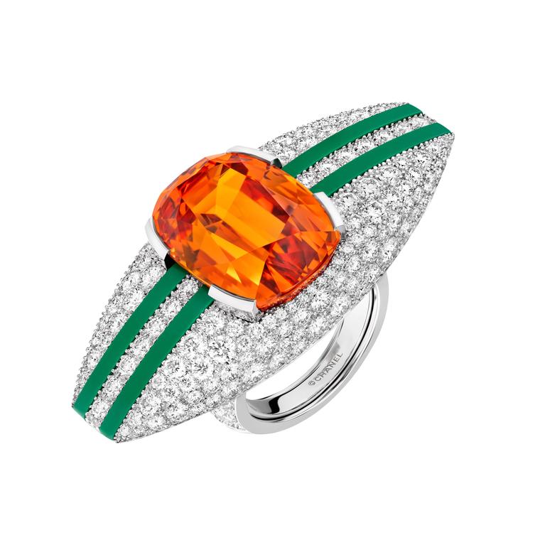 Graphic line ring by Chanel 