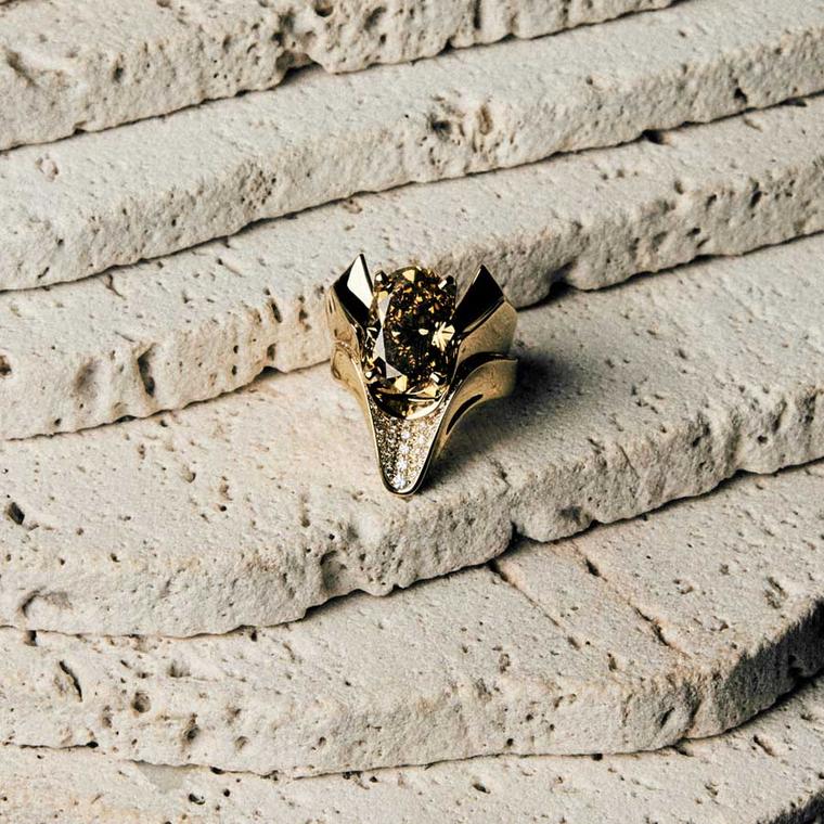 Dries Criel Anubis ring Credit Robin Joris Dullers