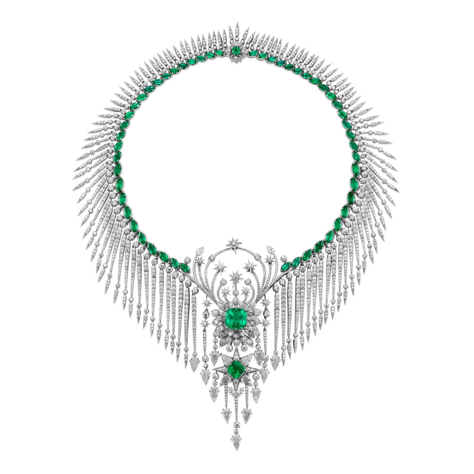 Emerald necklace by Gucci