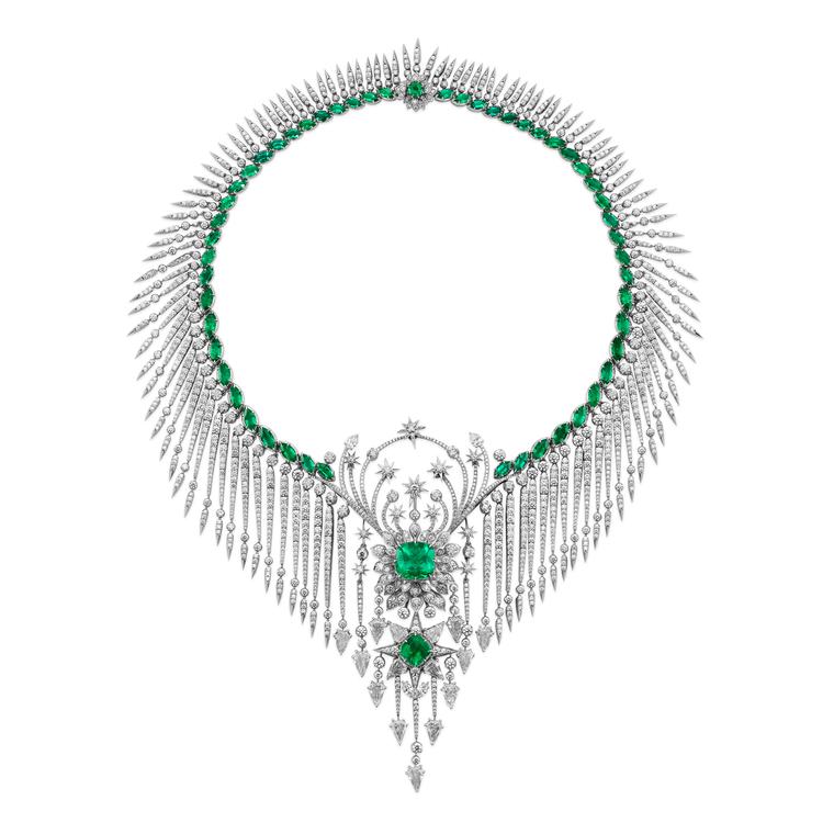 Emerald necklace by Gucci