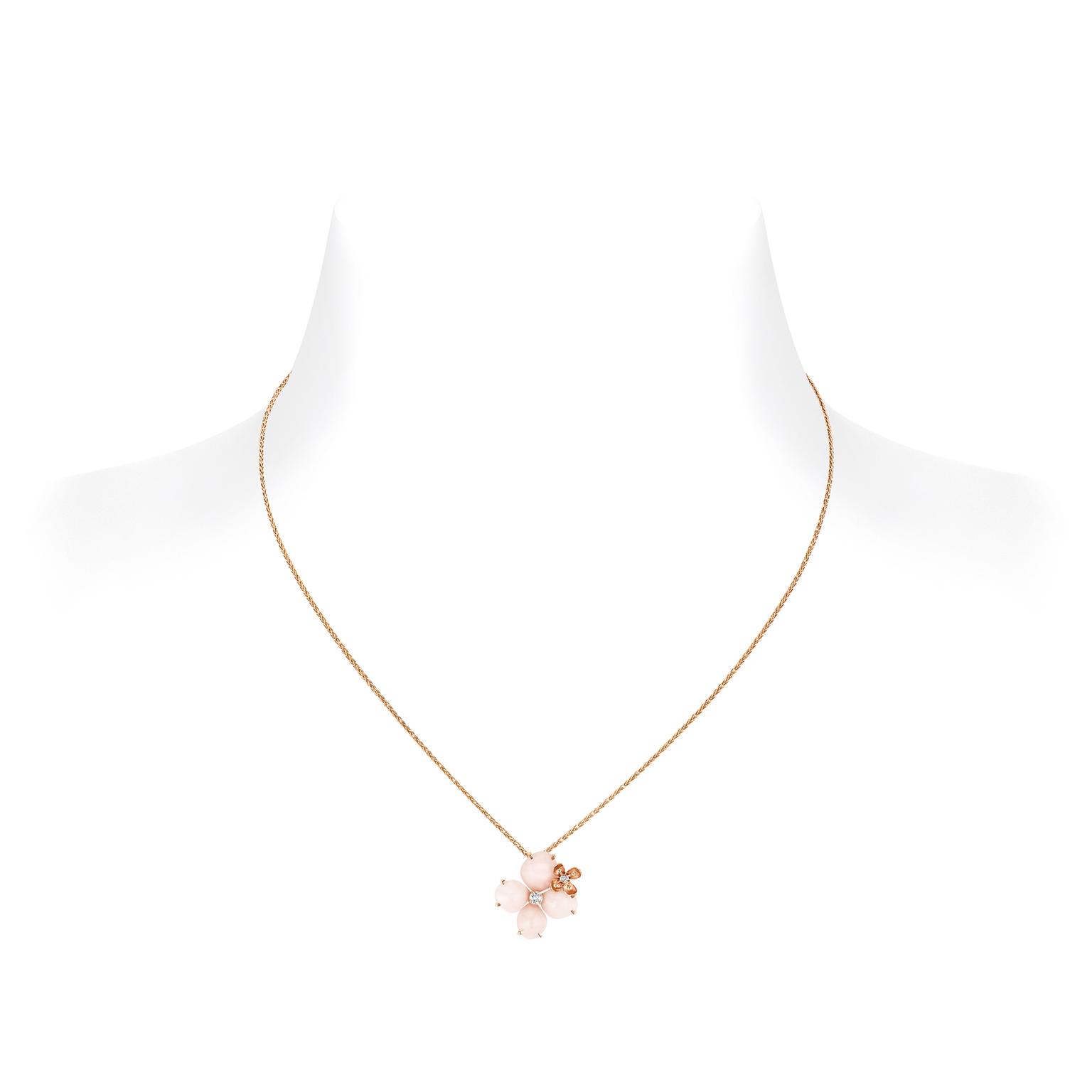 Chaumet Hortensia Aube Rose pendant