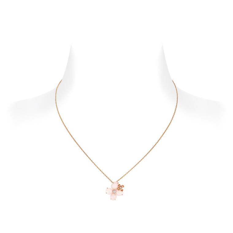 Chaumet Hortensia Aube Rose pendant