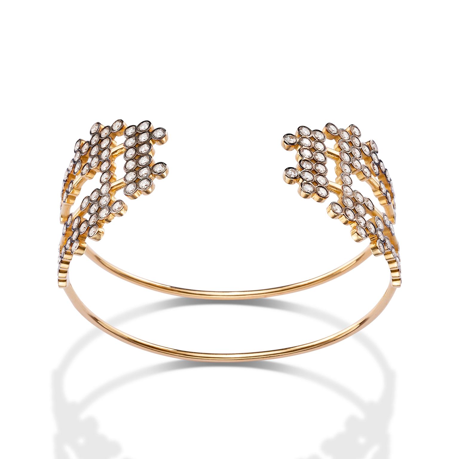 Yannis Sergakis cuff