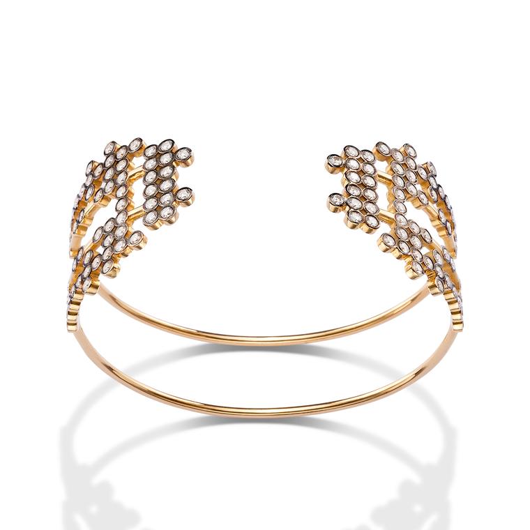 Charnières gold and diamond cuff 