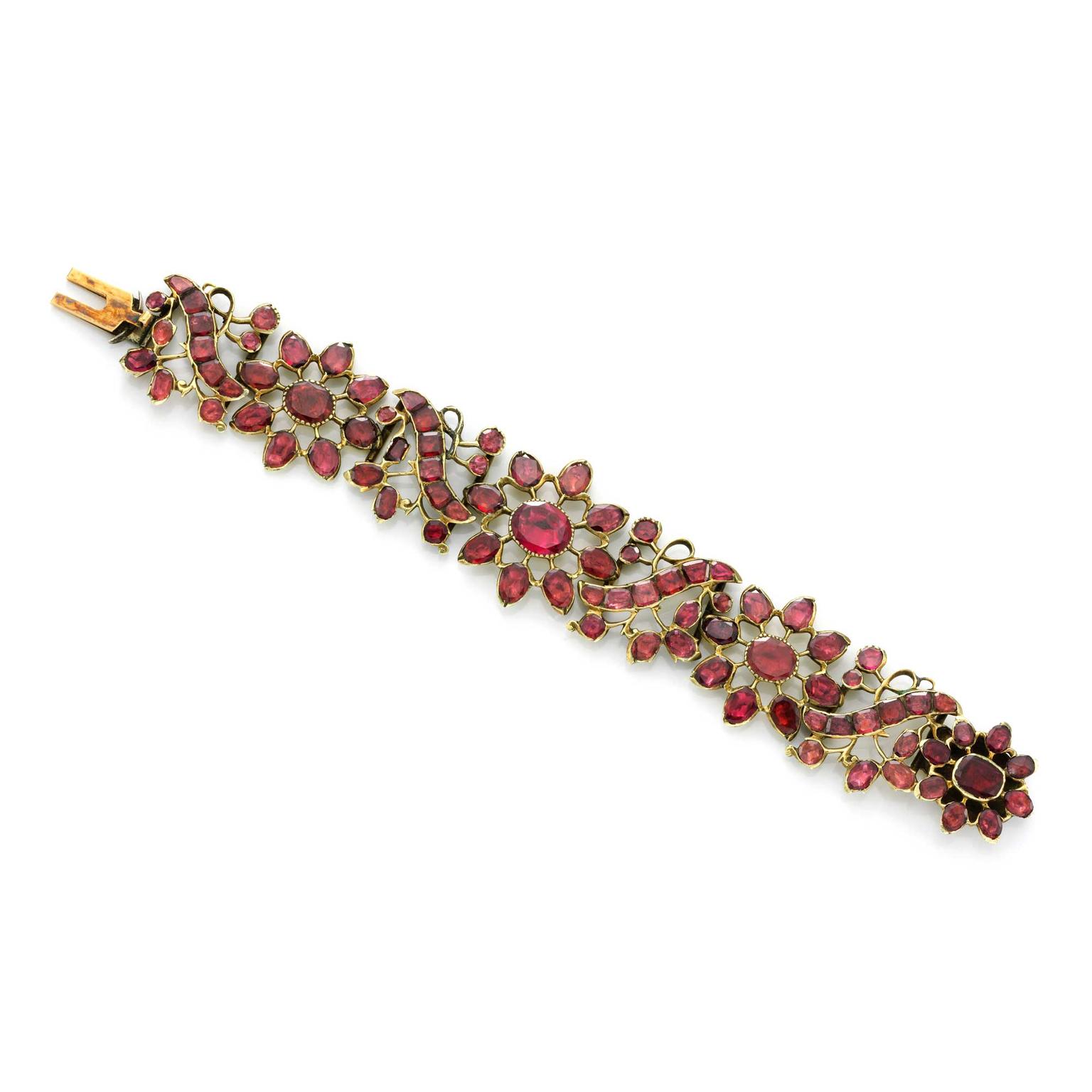 Simon Teakle garnet bracelet