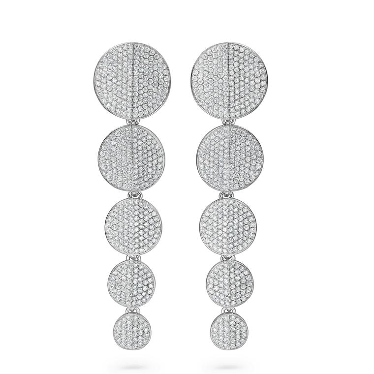 Bucherer B Dimension drop earrings with diamonds in white gold 