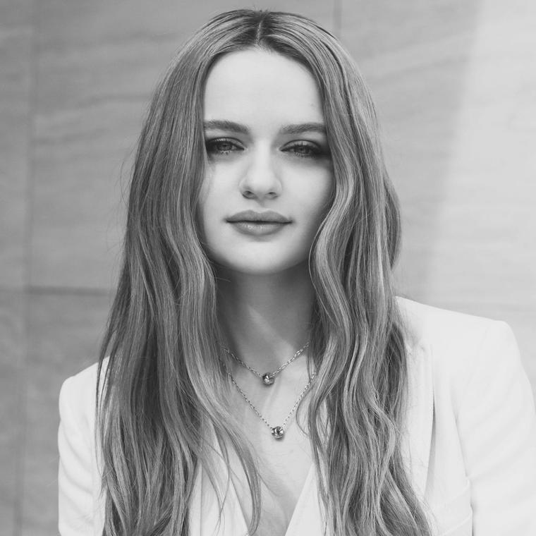 Joey King for POMELLATO FOR WOMEN_IWD VIDEO 2023 (2)