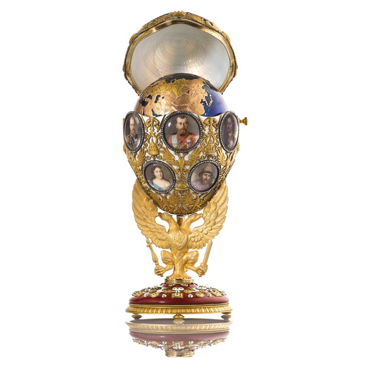 Romanov Tercentenary Egg, Fabergé. Chief Workmaster Henrik Wigstrom, 1913 © The Moscow Kremlin Museums