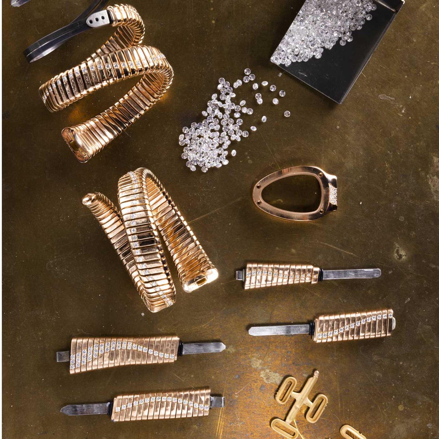 Bulgari Serpenti Tubogas Infinity watch components