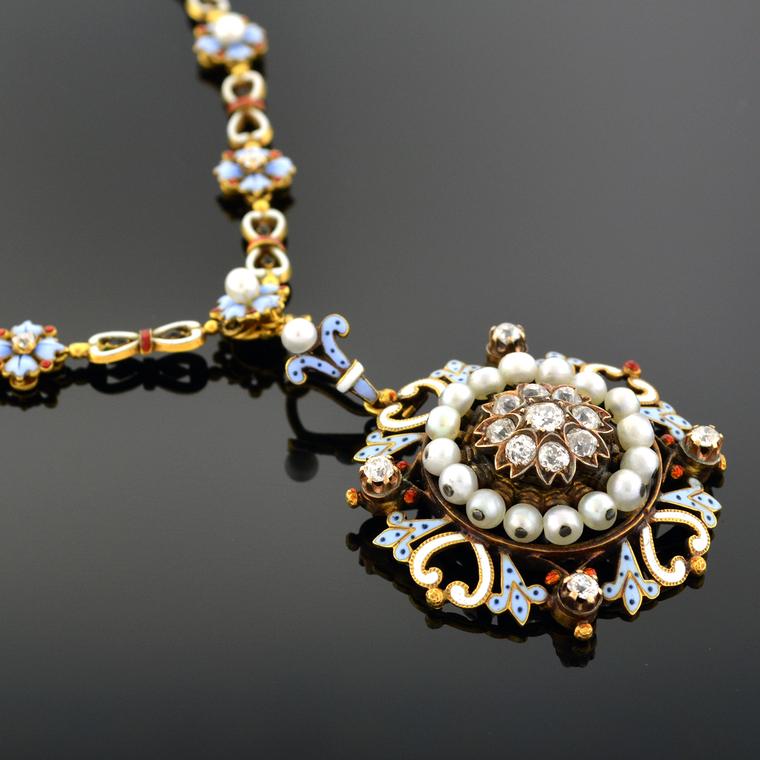Joden Jewelers Renaissance revival signed Carlo Giuliano pendant 
