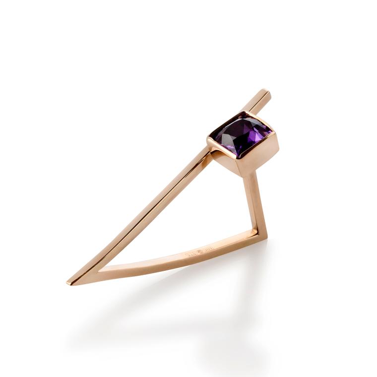 Side Finger Triangle amethyst ring by MyriamSOS