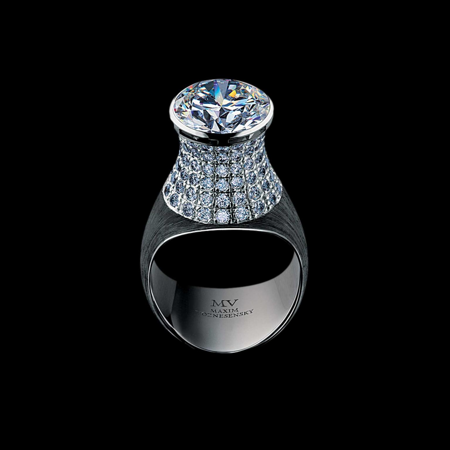 Maxim V Art Stones in white gold and diamonds