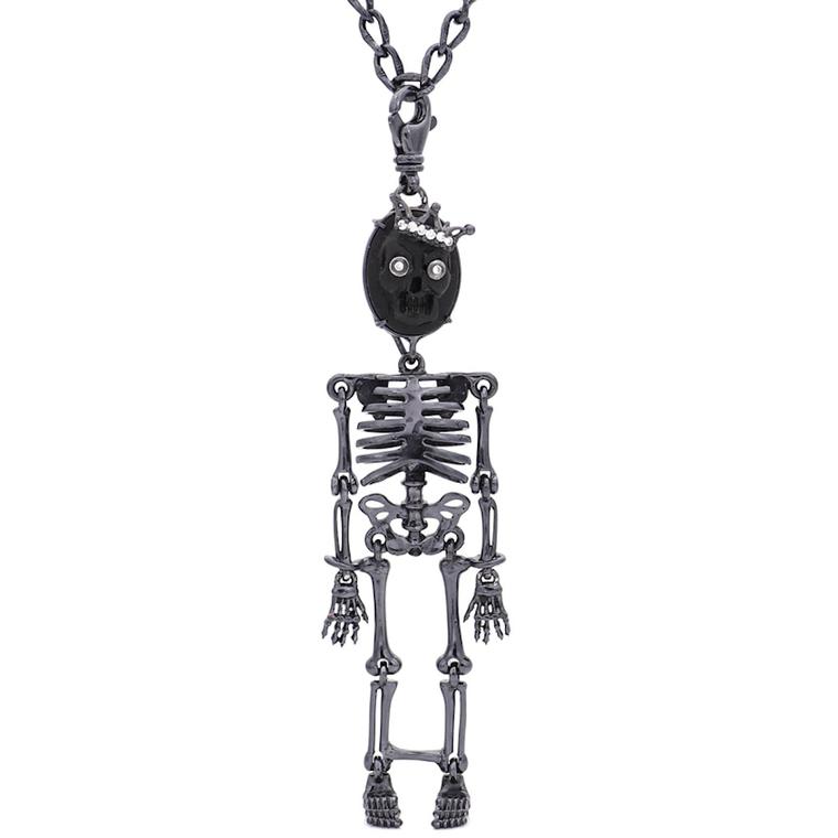 Skeledo transformable necklace by Amedeo