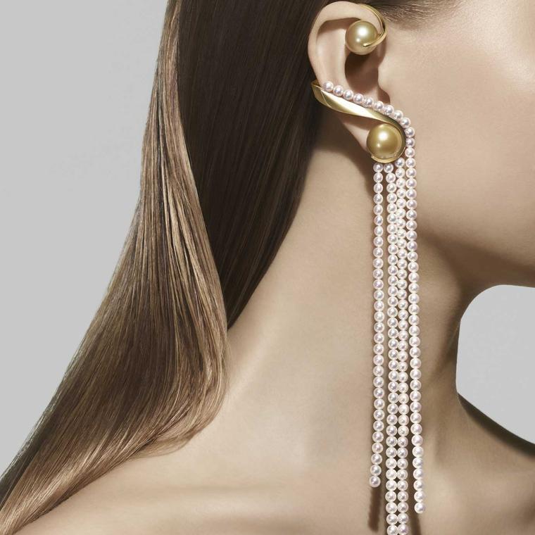 Atelier Waterfall earrings Tasaki 2018 with white Akoya Pearl White and South Sea Pearl Gold