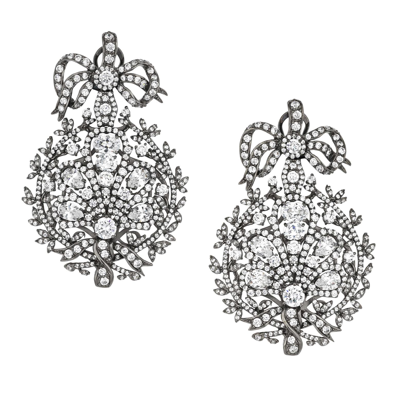 Anabela Chan Mirage earrings 