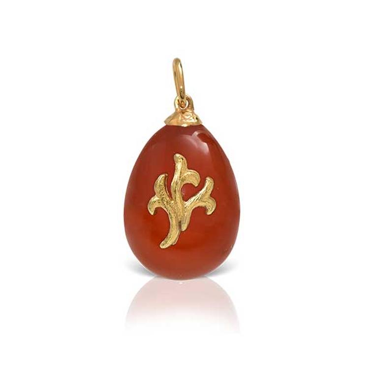 Lalaounis Easter egg pendant in carnelian with coral motif in gold