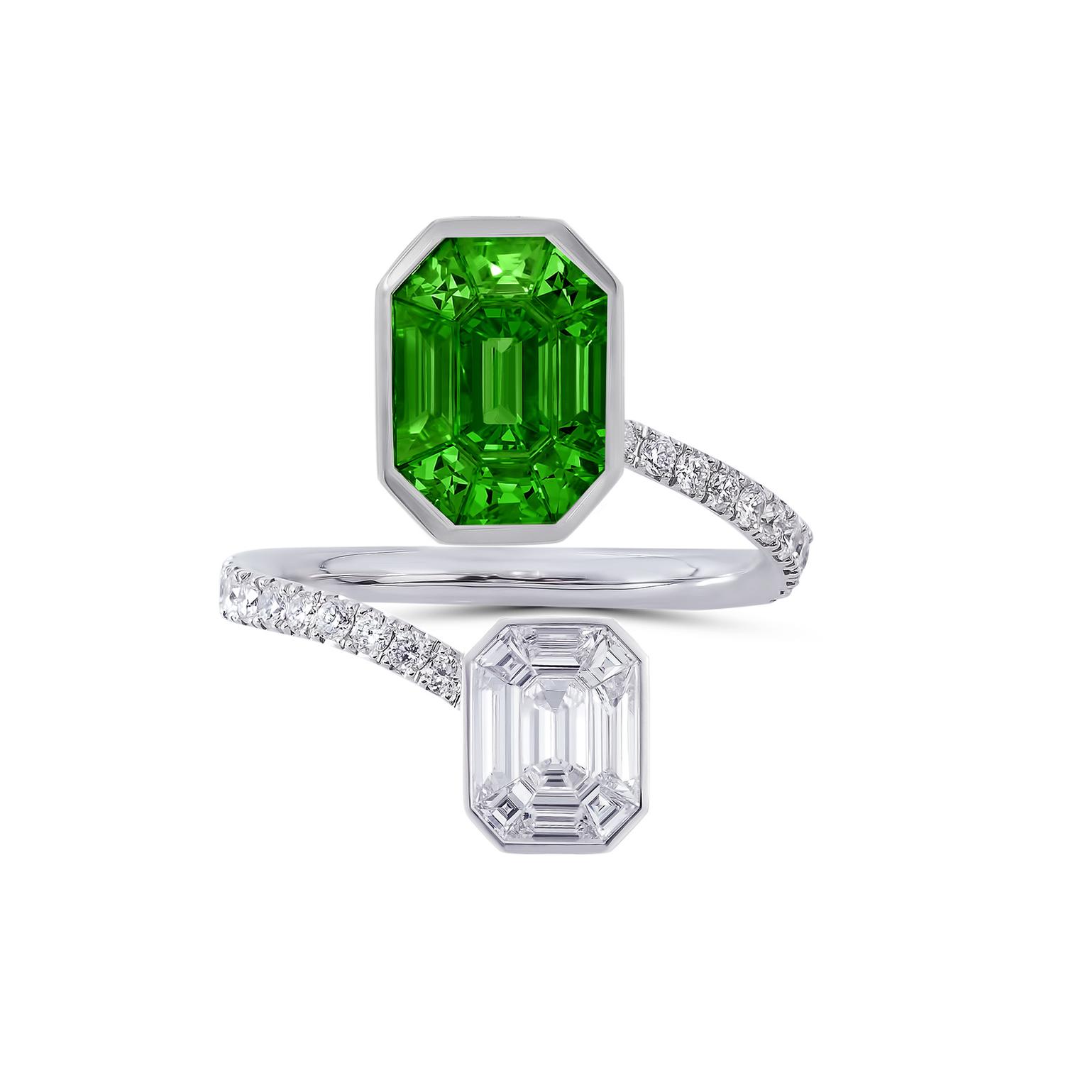 Stenzhorn Muse Pantone diamond and tsavorite ring