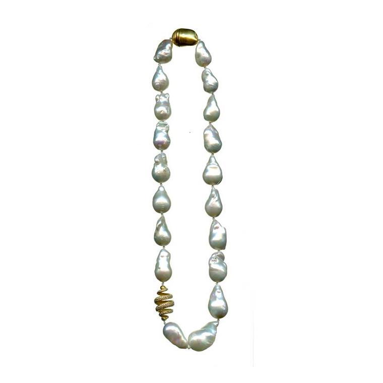 Yossi Harari pearl necklace