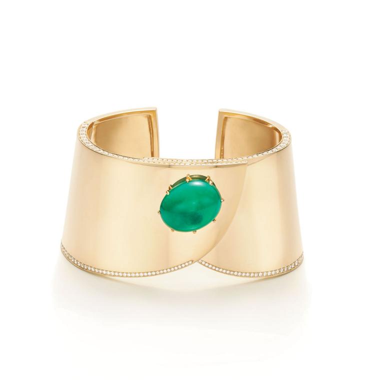 Fred Leighton Cabochon emerald and gold cuff
