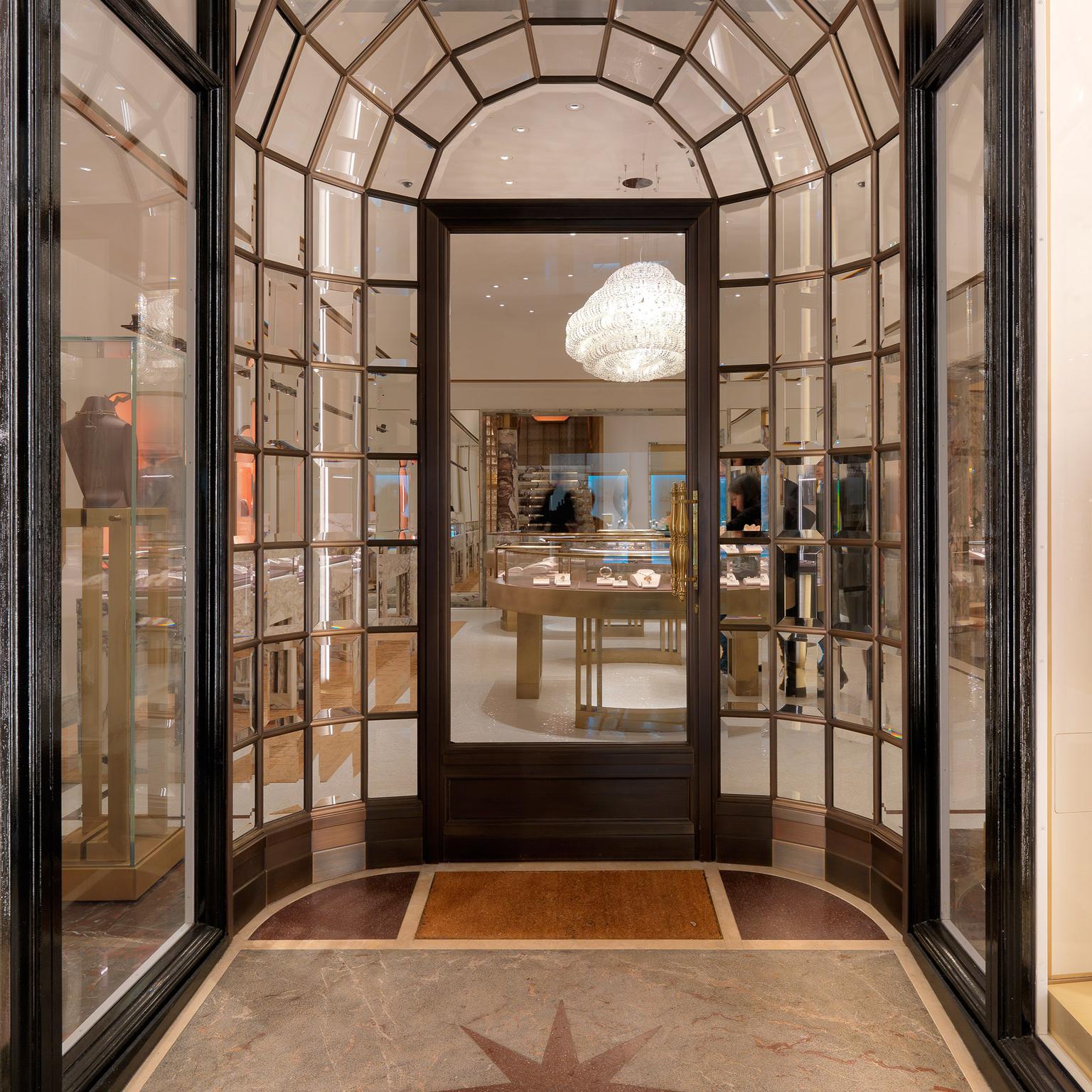 Bulgari London boutique entrance