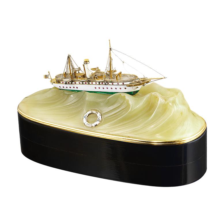 Van Cleef & Arpels model of the Varuna Yacht