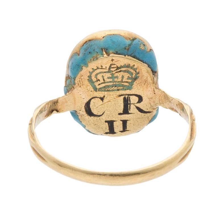 Stuart ring featuring King Charles II back view