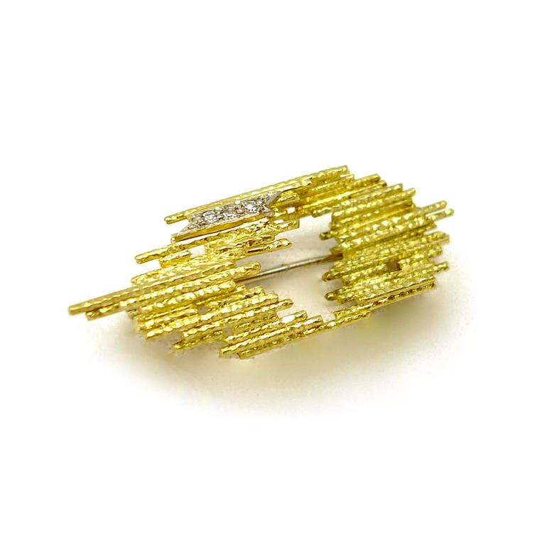 Andrew Grima textured gold and diamond pin brooch