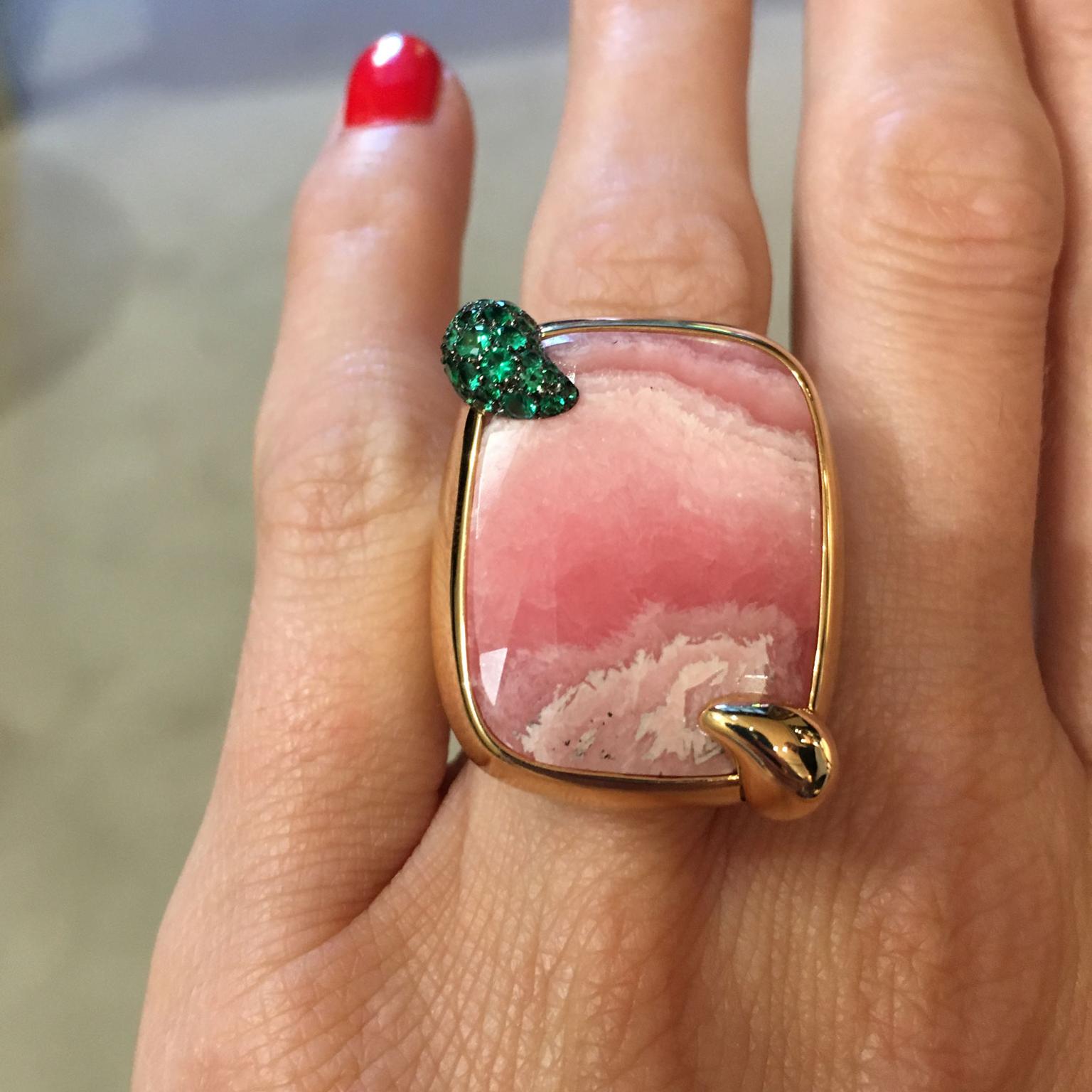 Pomellato Pink Hawaiian Peony rhodochrosite ring